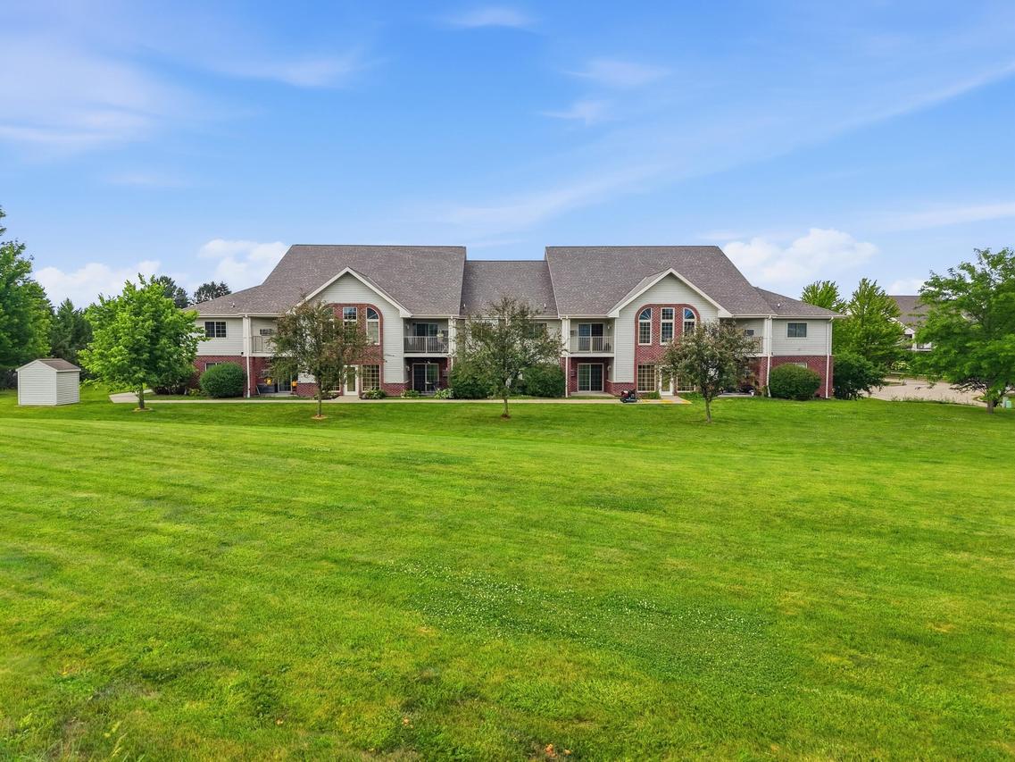 W1062 Marietta Ave #302, Ixonia, WI 53036
