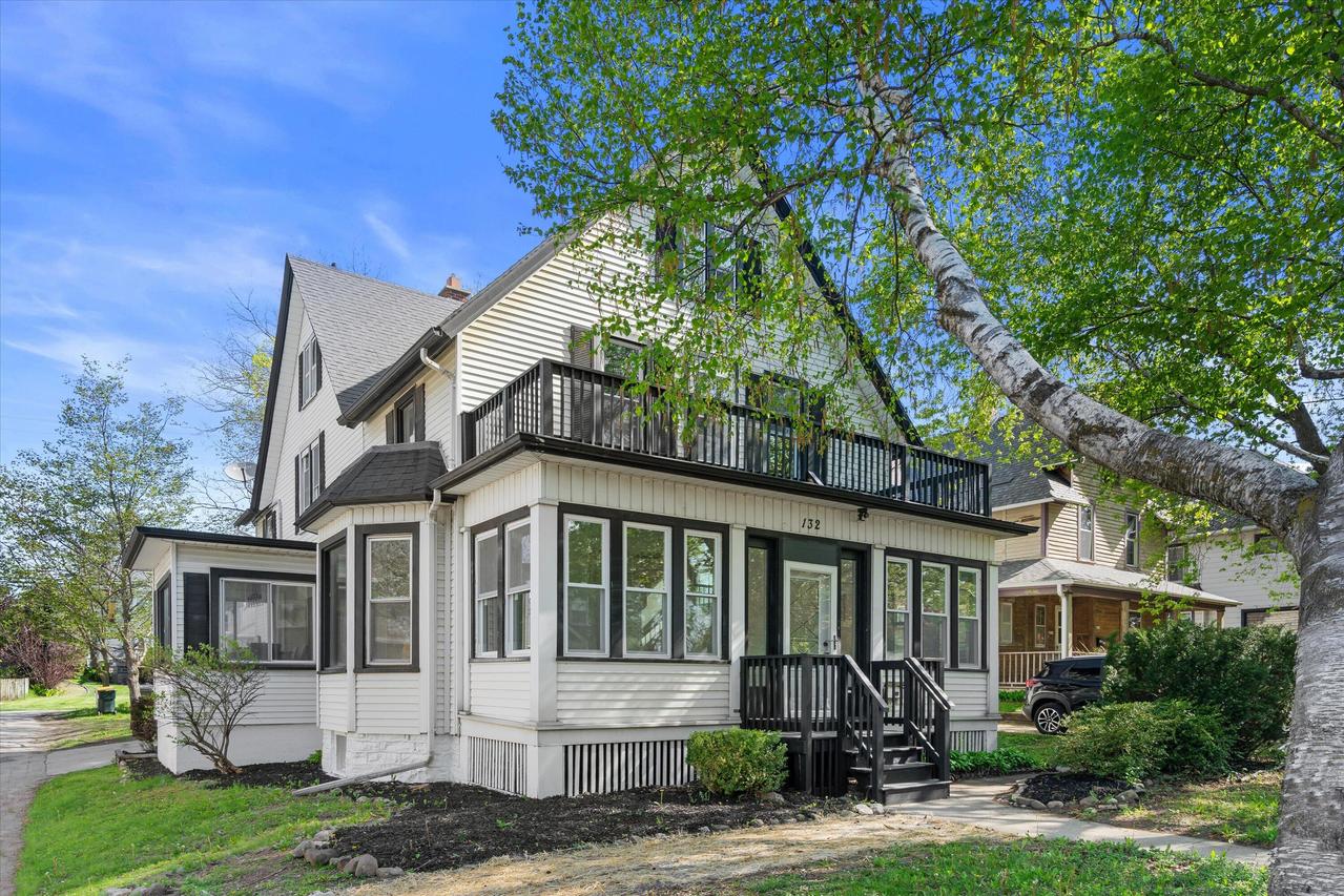 132 E Washington St, West Bend, WI 53095