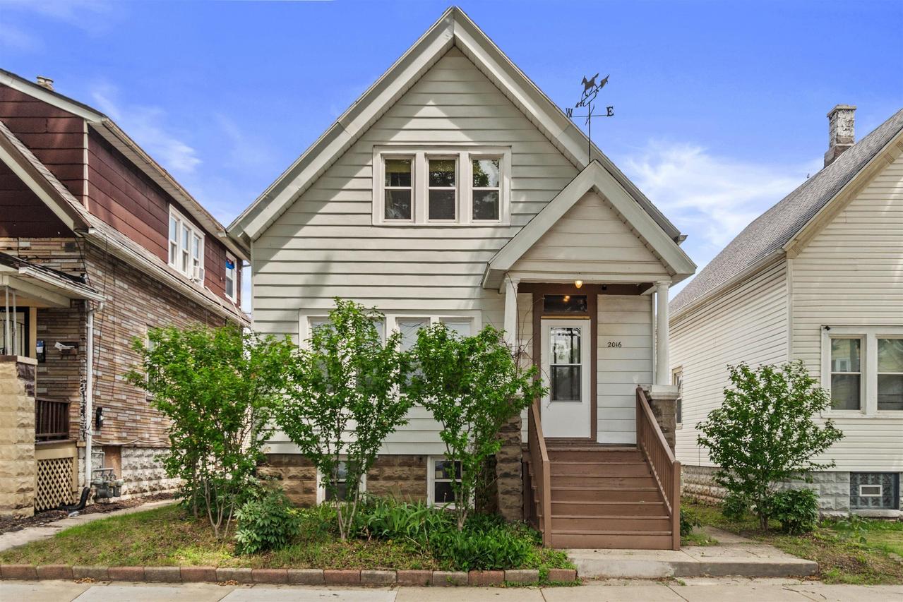 2016 W Orchard St, Milwaukee, WI 53204