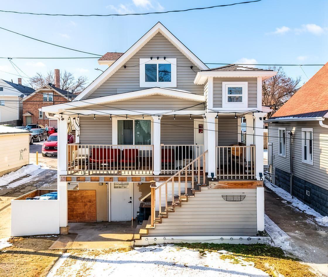 1963 S 7th St, Milwaukee, WI 53204