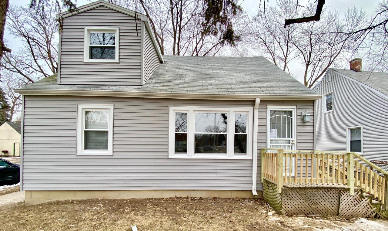 4988 N 60th St, Milwaukee, WI 53218