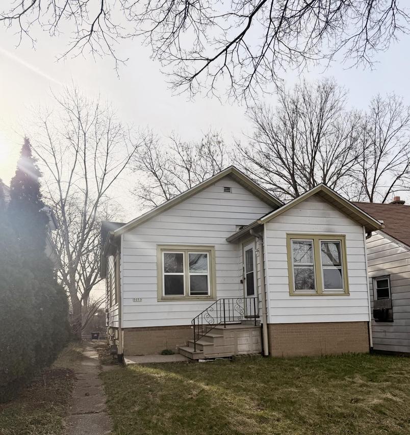 5053 N 28th St, Milwaukee, WI 53209