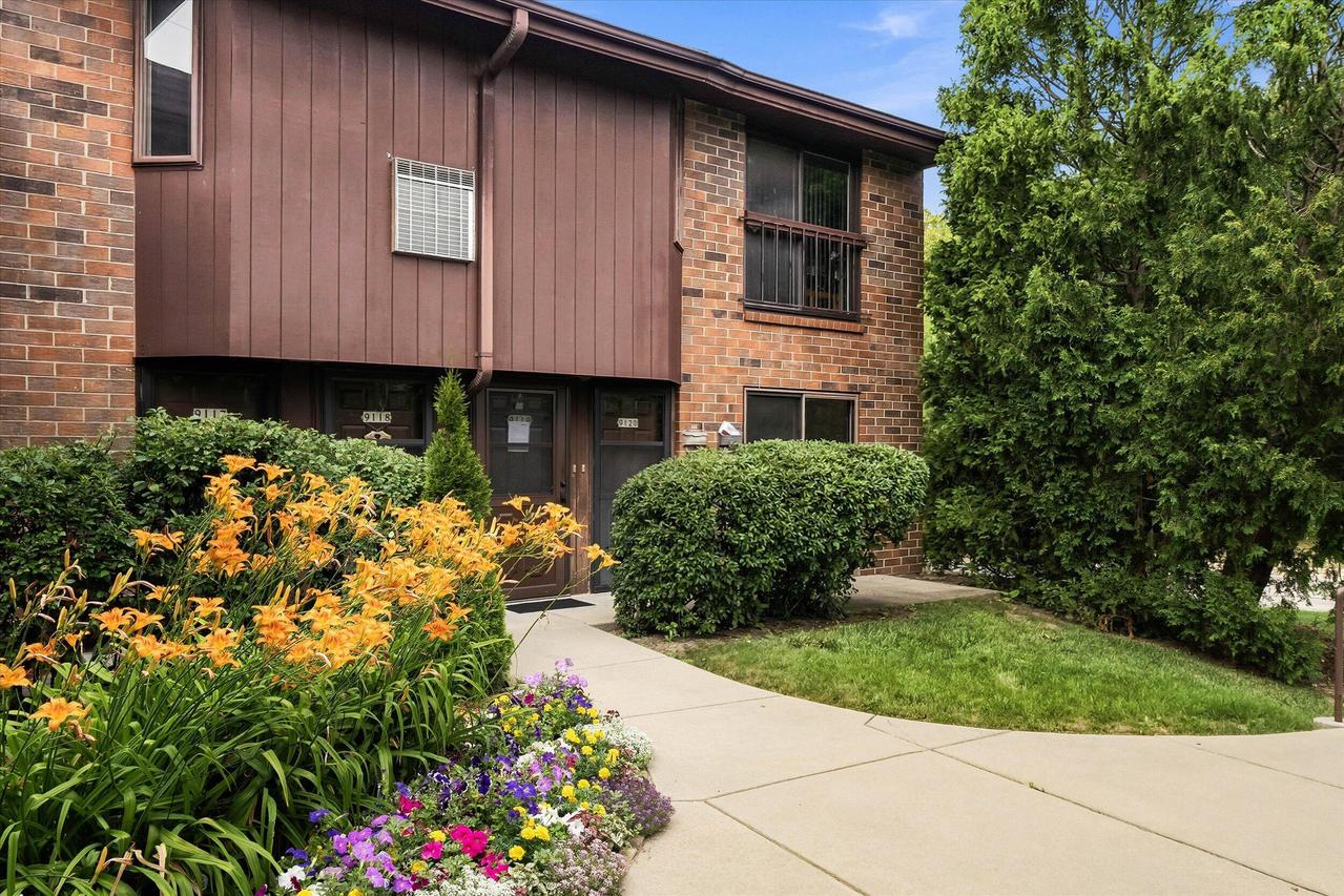 9120 N Park Plz., Brown Deer, WI 53223