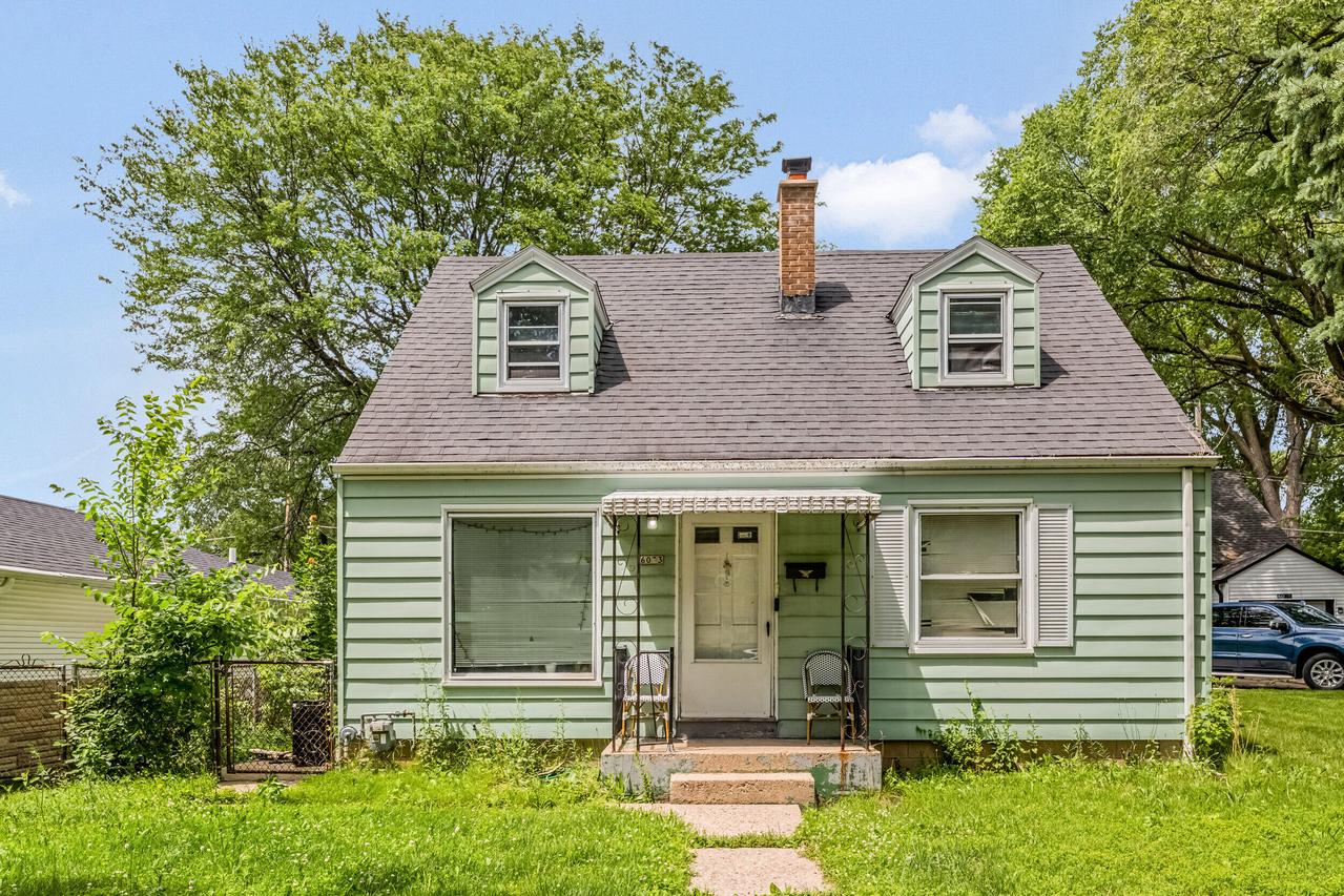 6033 N 38th St, Milwaukee, WI 53209
