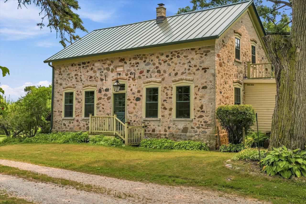 N6790 Rangeline Rd, Sheboygan Falls, WI 53083