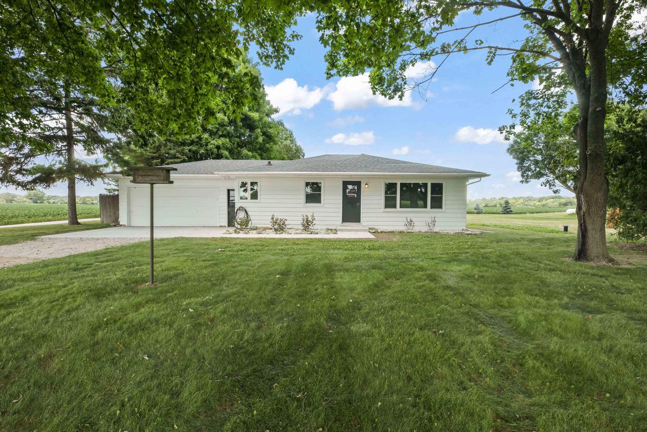W196 County Road Cw -, Ixonia, WI 53036
