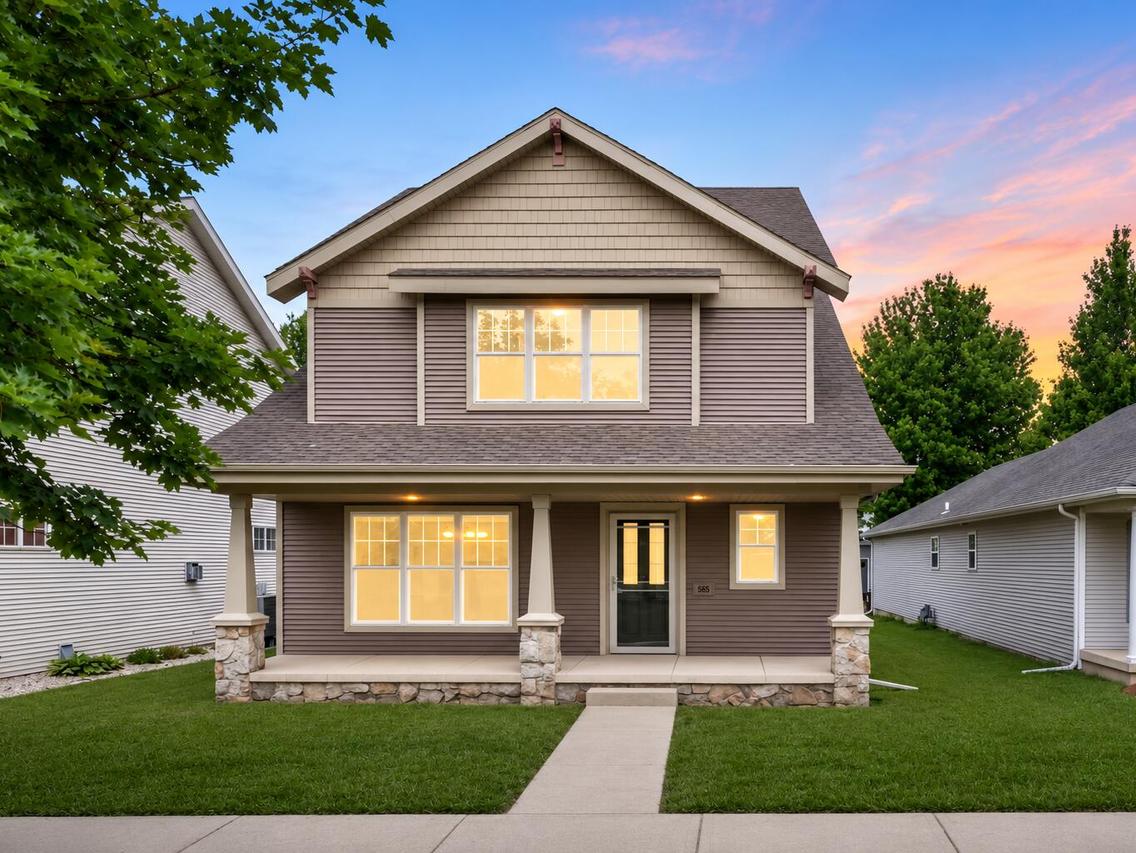 1565 Okeeffe Ave, Sun Prairie, WI 53590