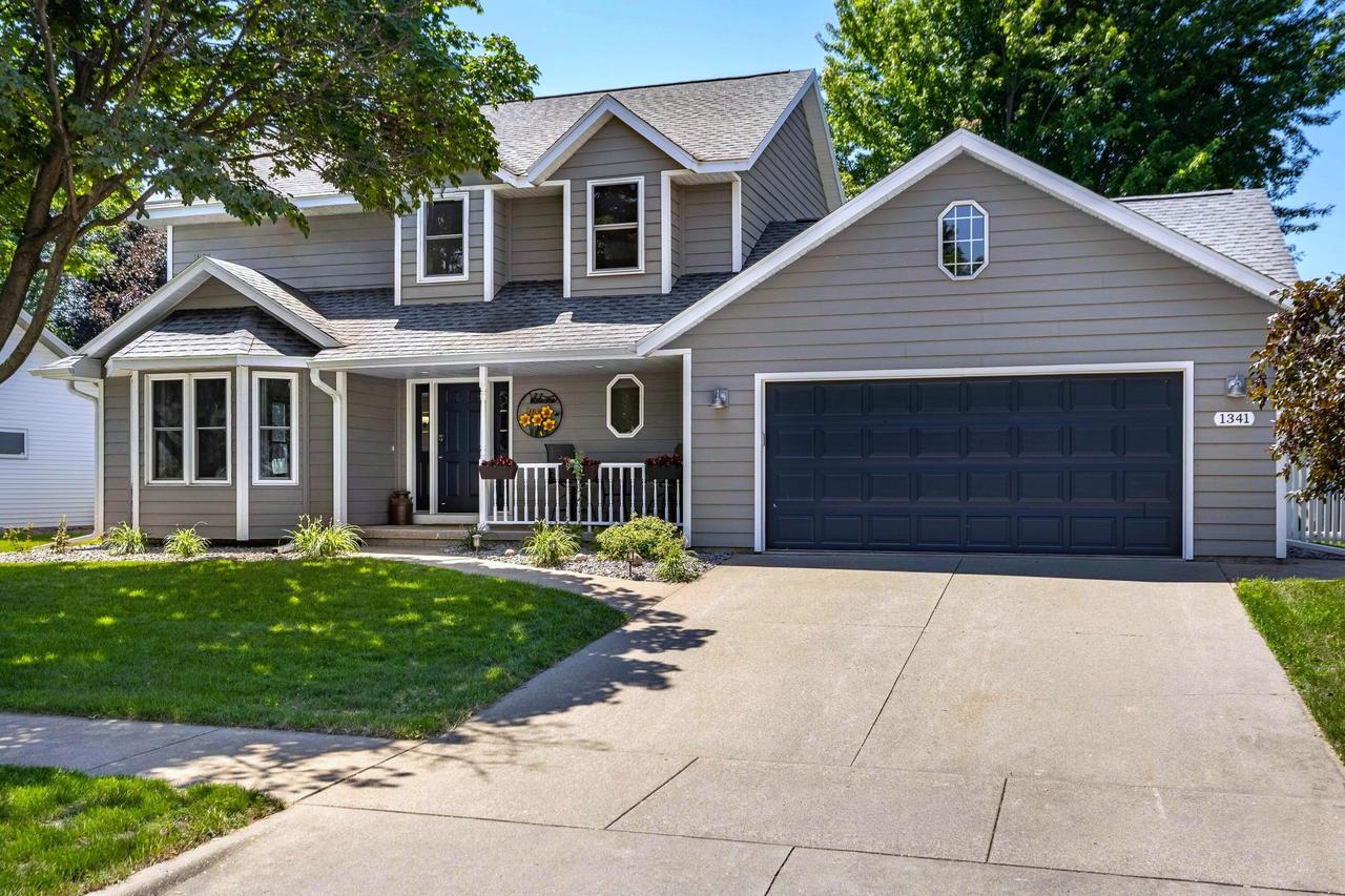1341 4th Ave, Onalaska, WI 54650