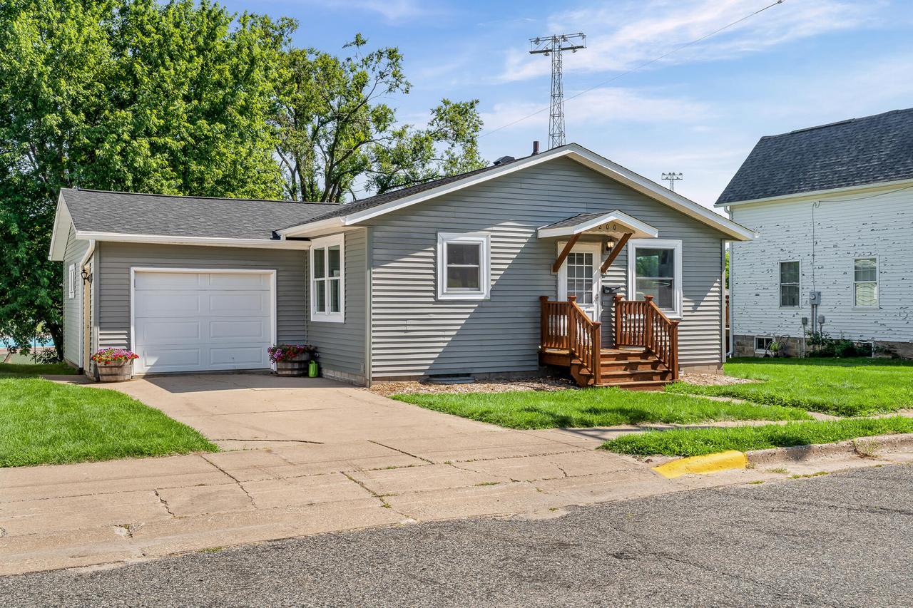 200 Highland St, Westby, WI 54667