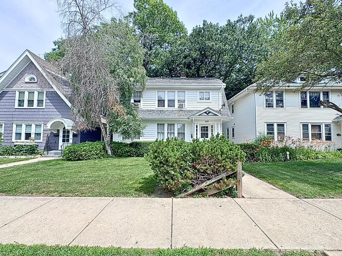 1621 Blaine Ave, Racine, WI 53405