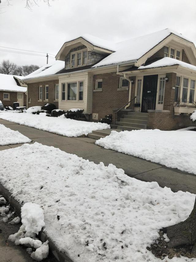 2403 N 47th St, Milwaukee, WI 53210