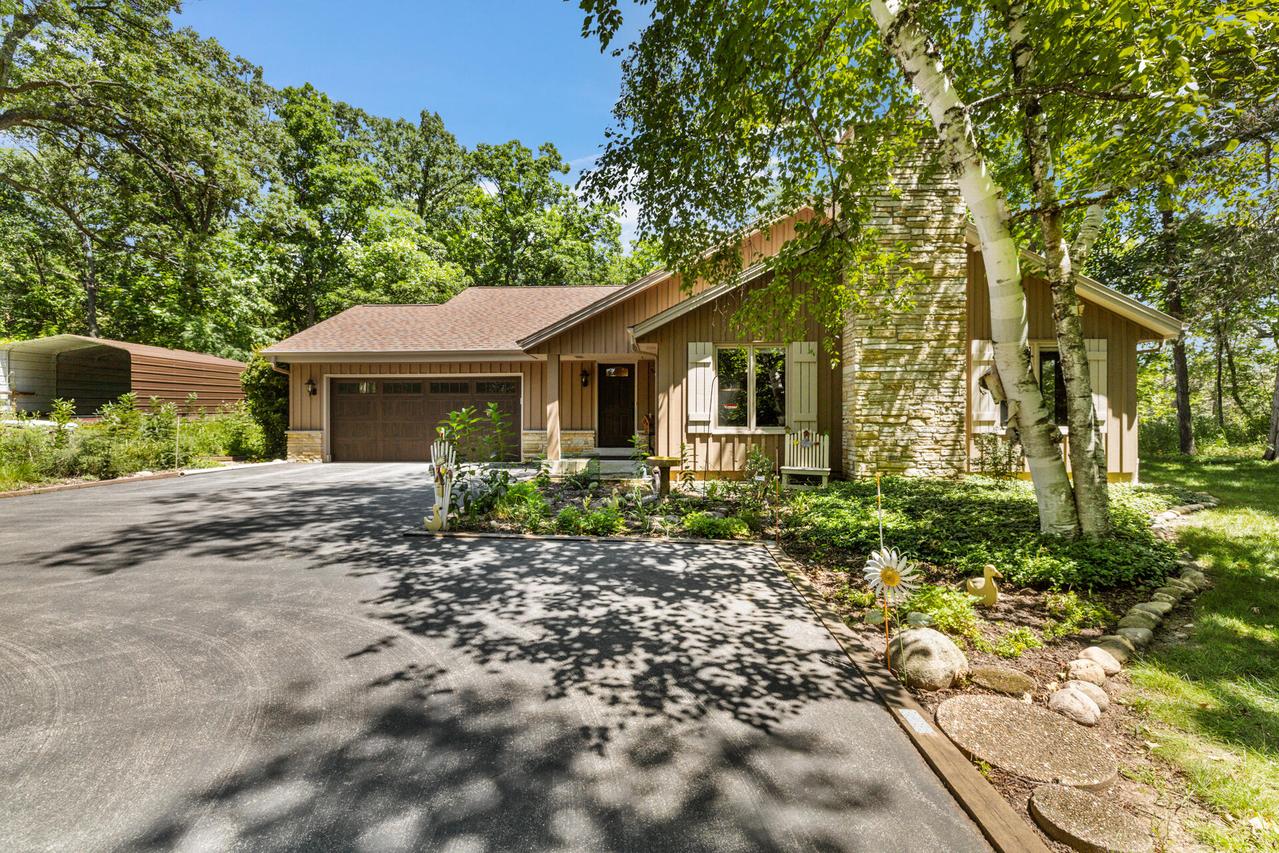 W342S4510 Moraine Hills, Ottawa, WI 53118
