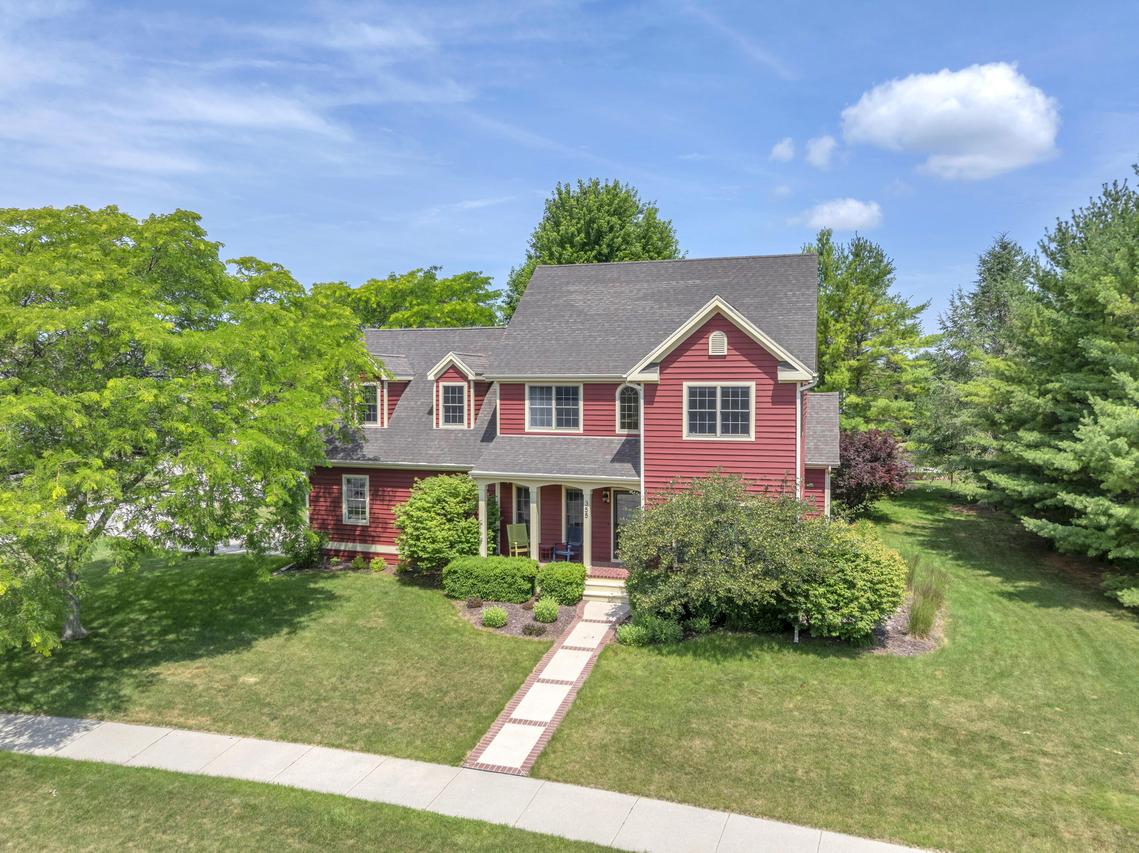 355 Phillip Dr, Kohler, WI 53044