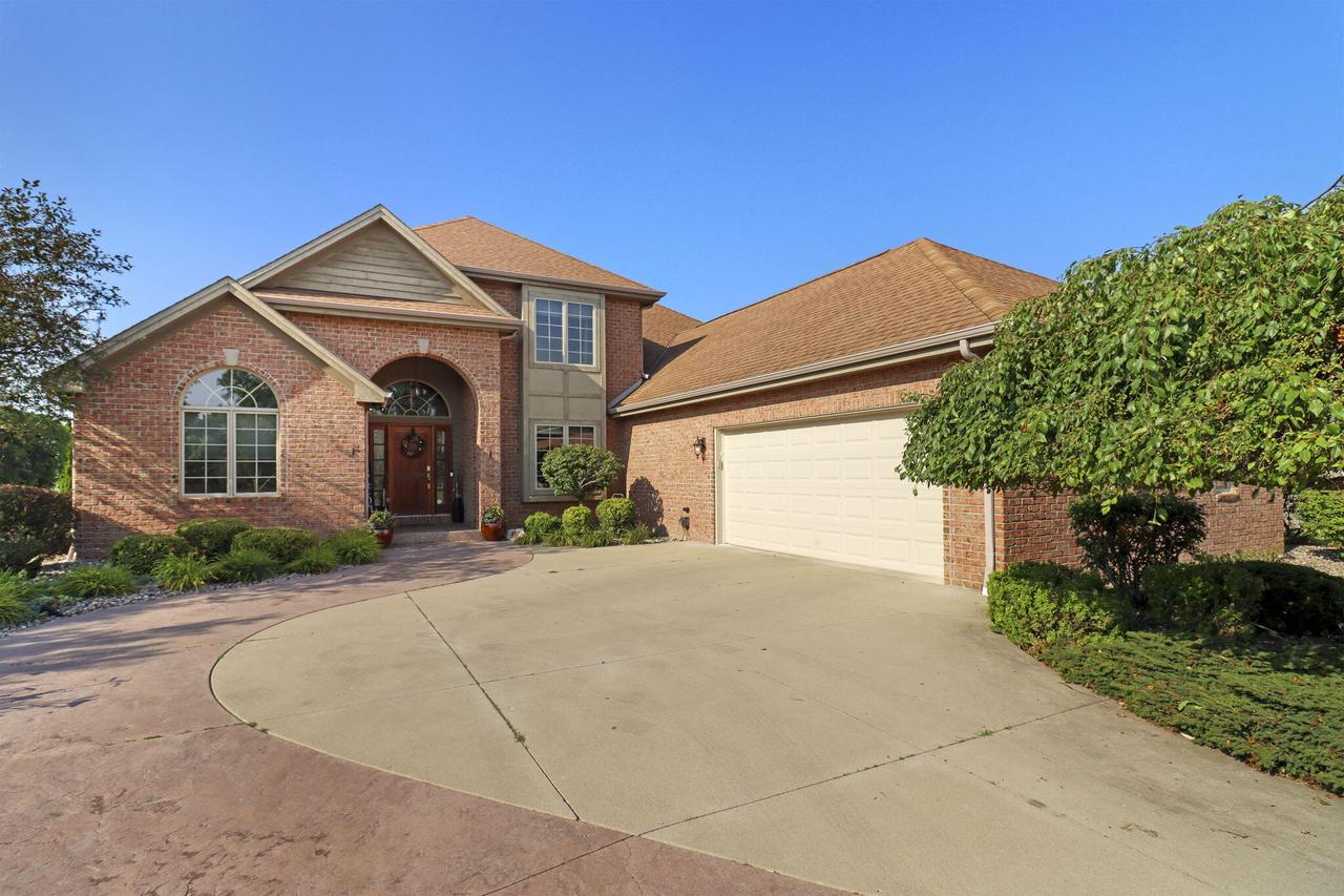 2714 10th Pl, Somers, WI 53140