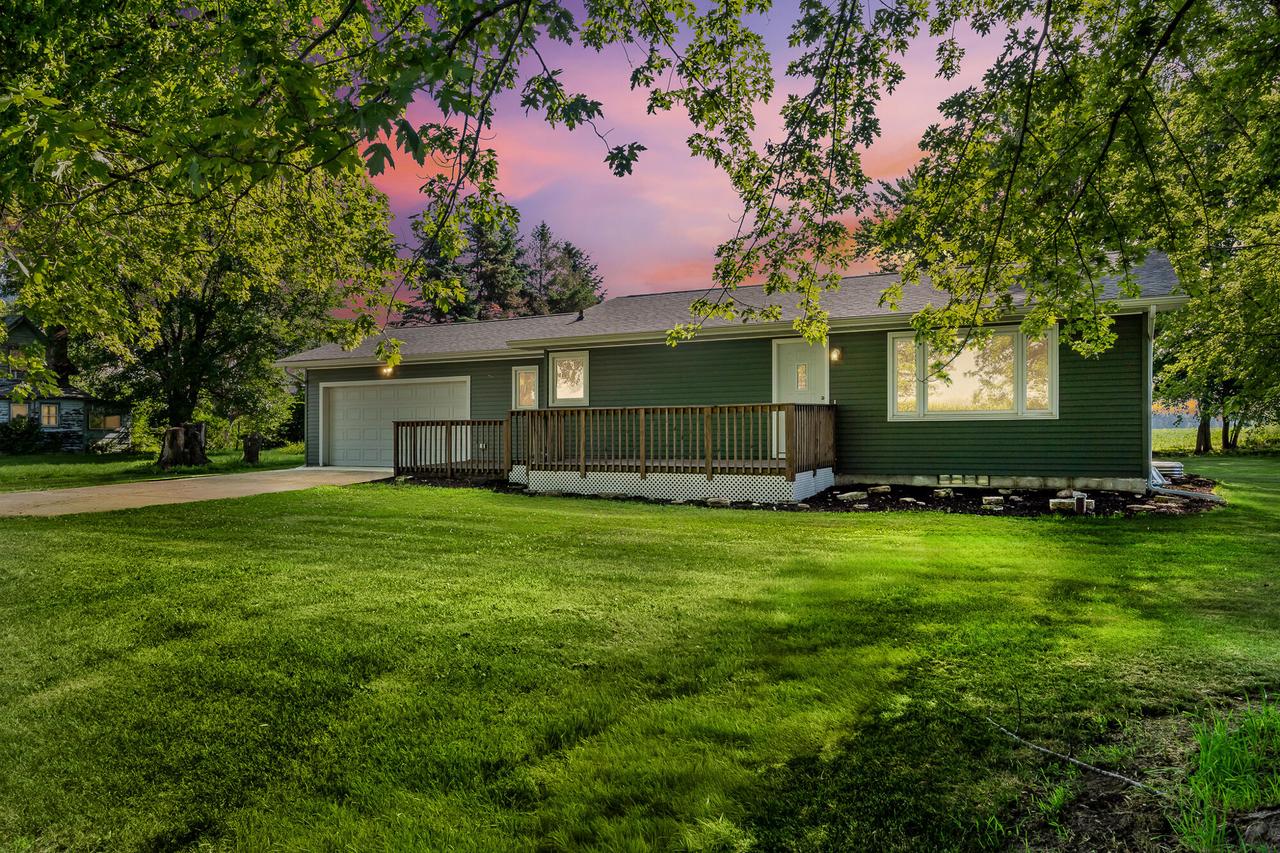 N15696 State Road 35 -, Trempealeau, WI 54661