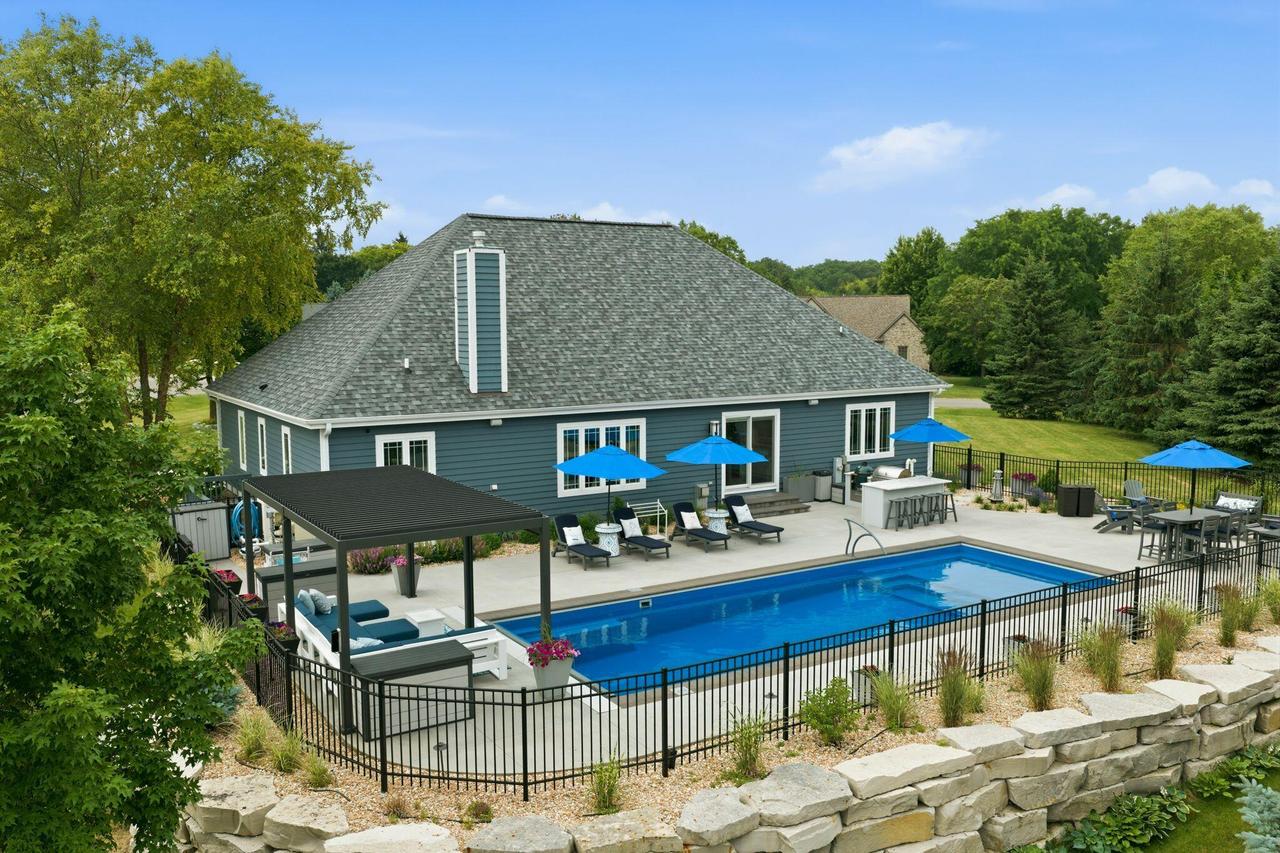 N42W33420 Glen View, Nashotah, WI 53058