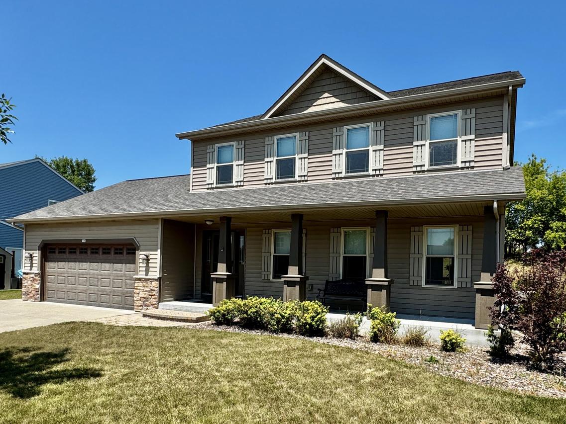 720 Summerset Dr, Johnson Creek, WI 53038