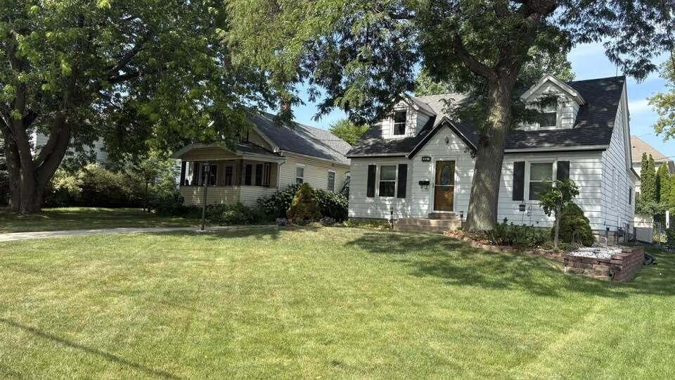 3167 S 84th St, Milwaukee, WI 53227