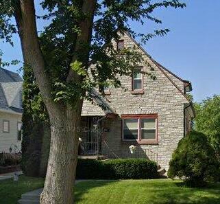 3712 E Bottsford Ave, Cudahy, WI 53110
