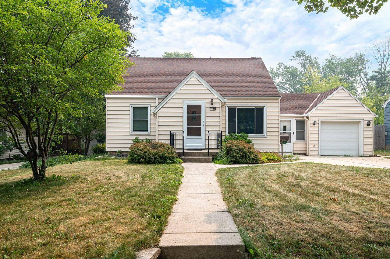 4138 N 84th St, Milwaukee, WI 53222
