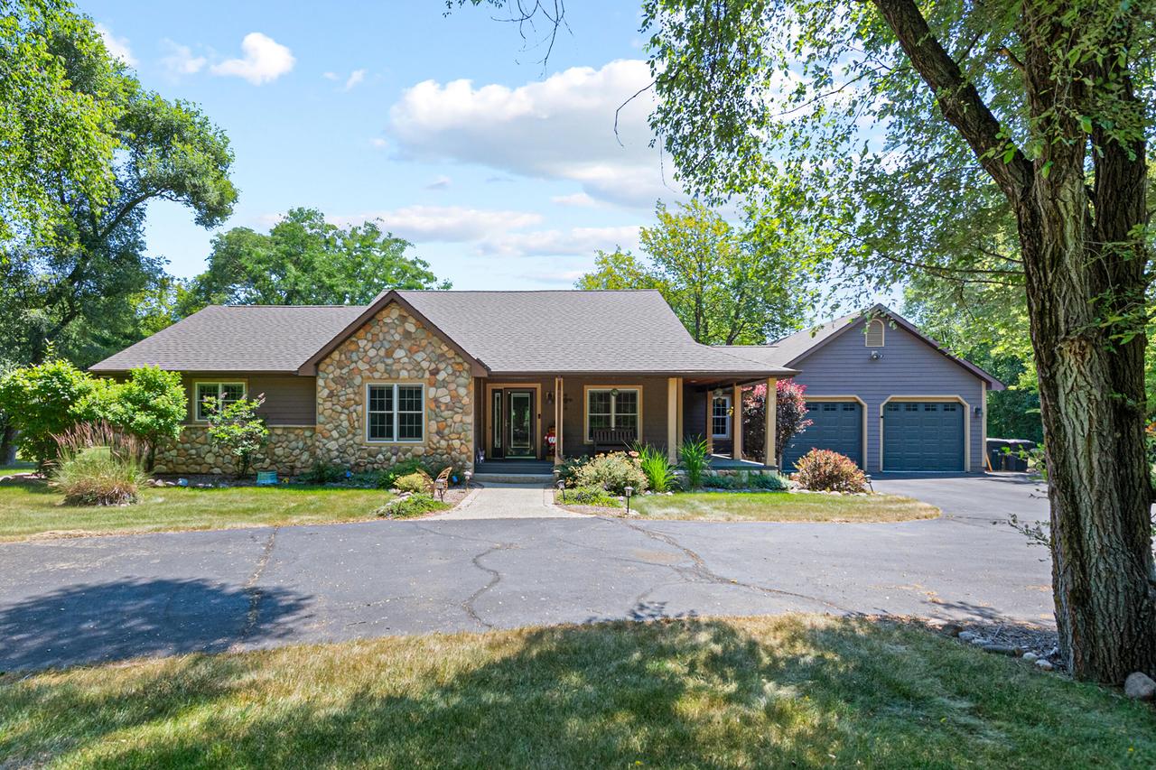N8076 Kadad Ln, Troy, WI 53120