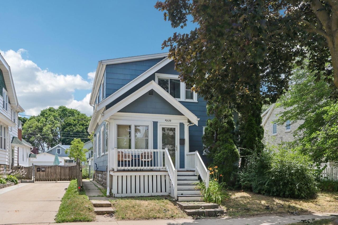 2129 E Holt Ave #2129A, Milwaukee, WI 53207