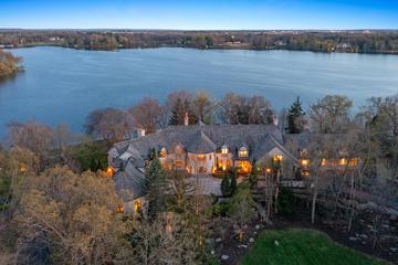New Homes For Sale This Week in Oconomowoc Lake: July 17th to July 23rd