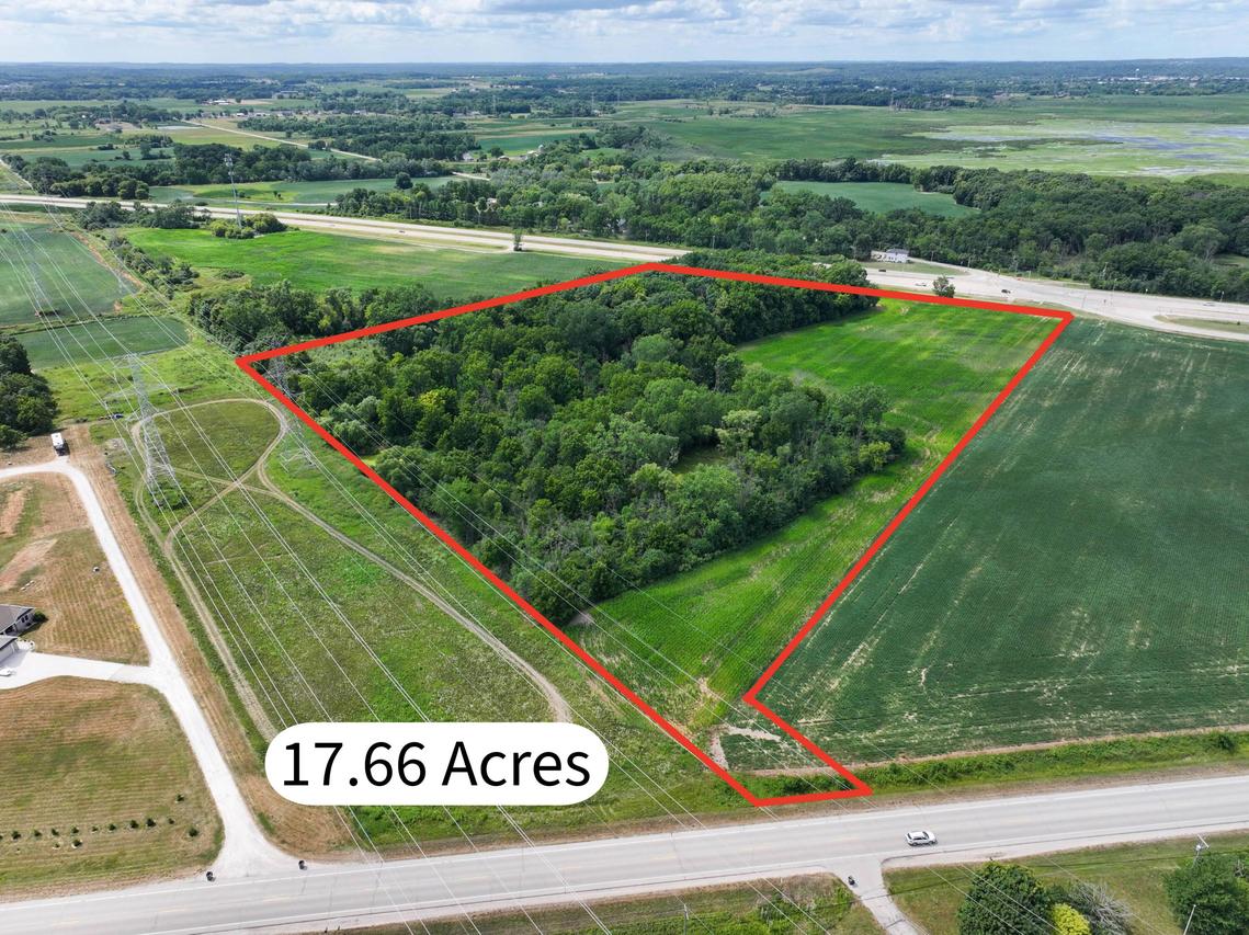 Lt2 Loomis Rd, Muskego, WI 53150