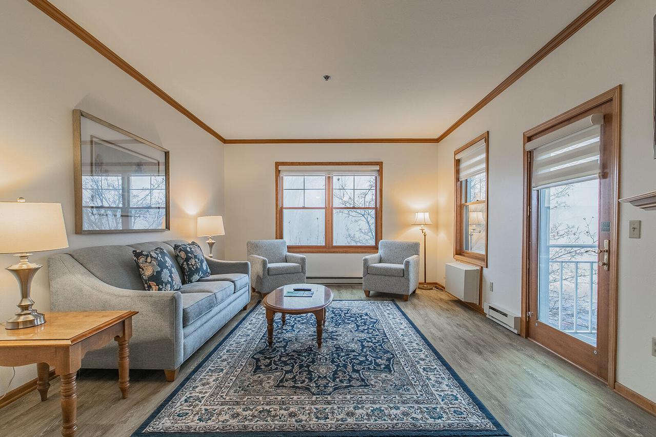 101 Osthoff Ave #285, Elkhart Lake, WI 53020