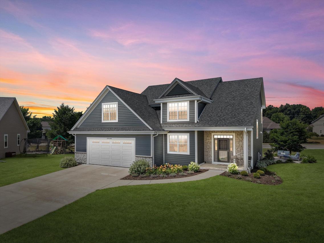 S77W14494 Independence Ct, Muskego, WI 53150