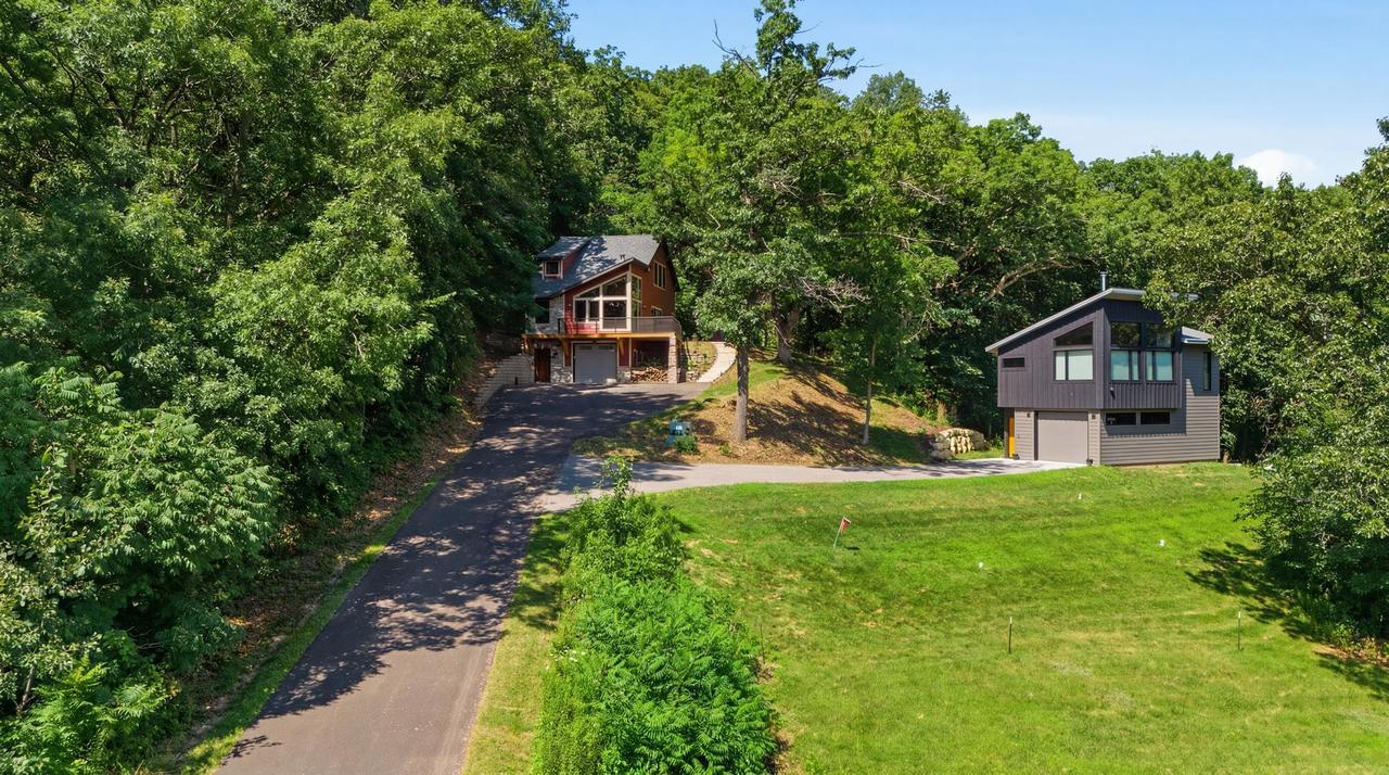 W25714 Sullivan Rd, Trempealeau, WI 54661