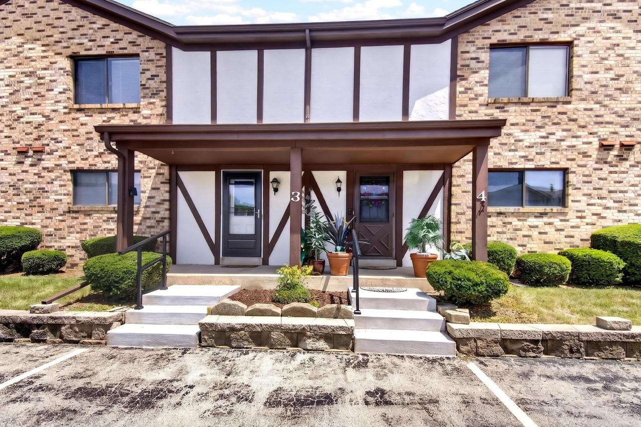 5616 Cambridge Ln #4, Mount Pleasant, WI 53406