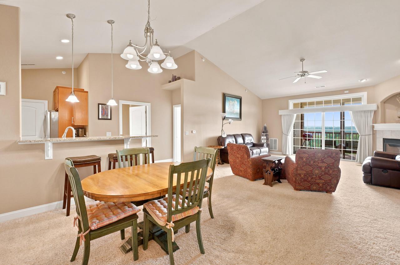 173 N Lapham St #306, Oconomowoc, WI 53066