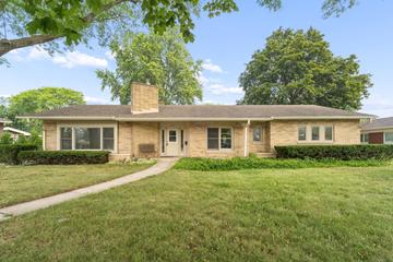 New Homes For Sale This Week That Attend Rosenow Elementary School: July 17th to July 23rd