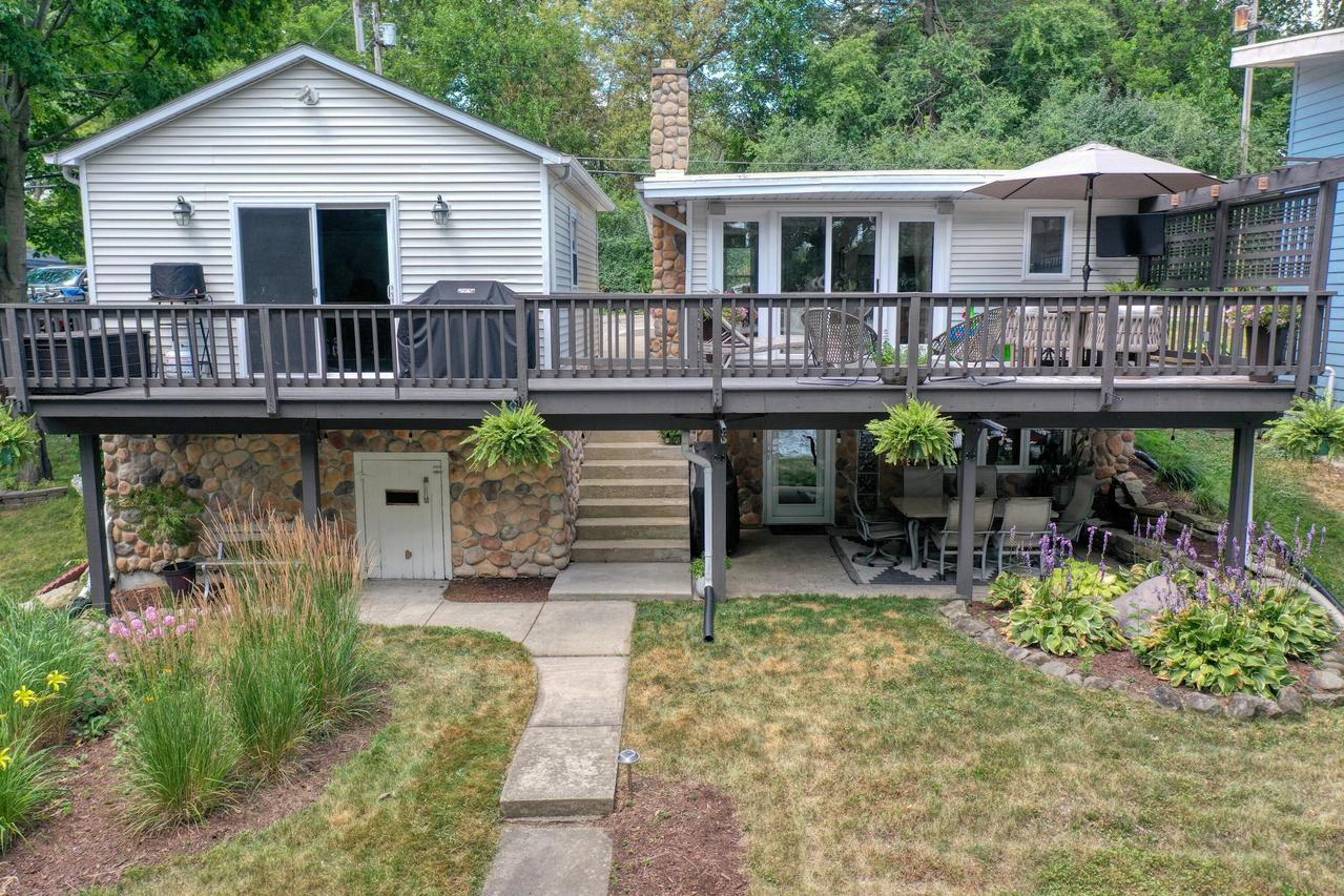 W342N4848 W Lindy Ln, Lac La Belle, WI 53058