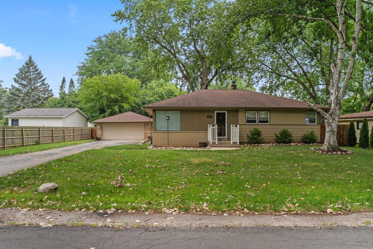 7615 N Delta Pl, Milwaukee, WI 53223