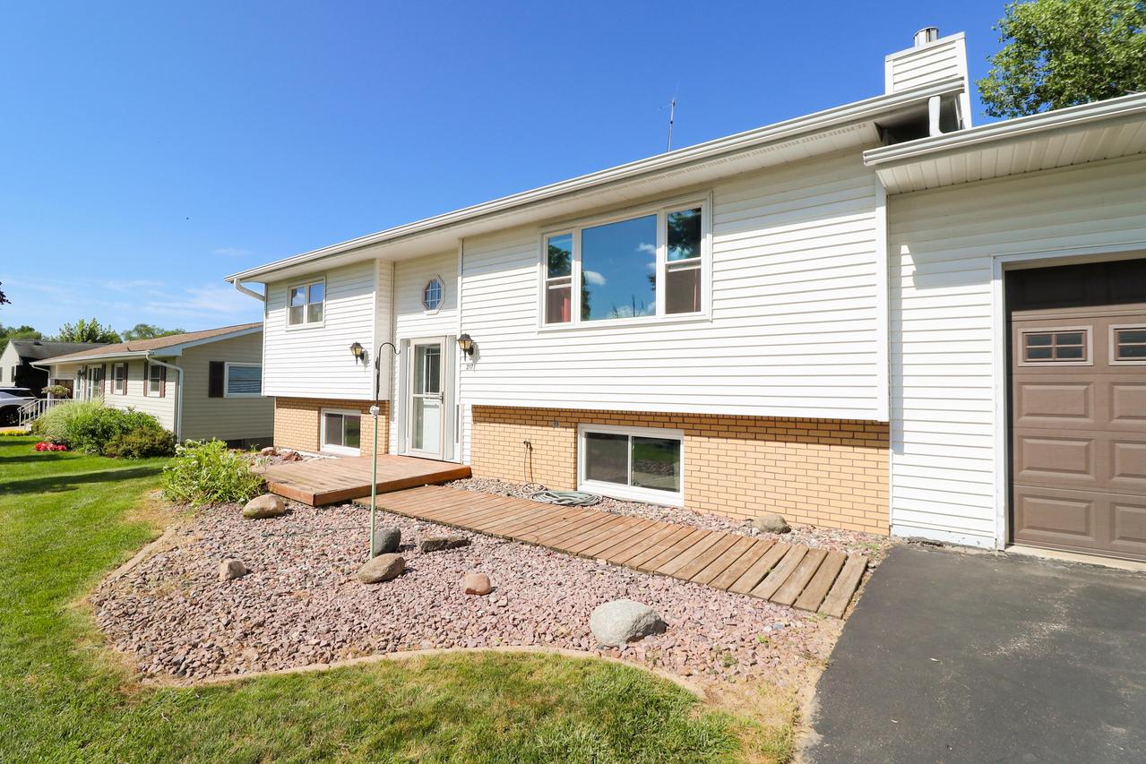 217 Maple Ln, Stoddard, WI 54658