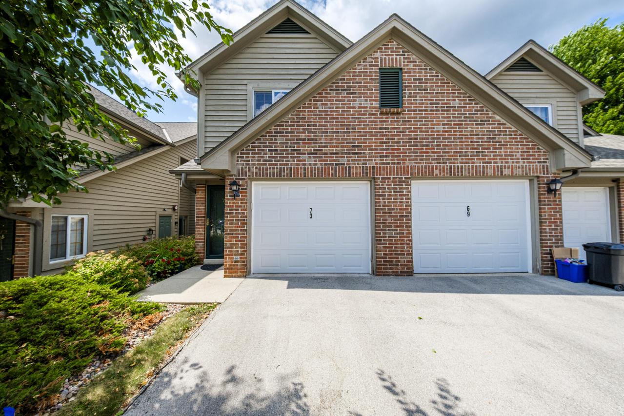 18500 Brookfield Lake #73, Brookfield, WI 53045