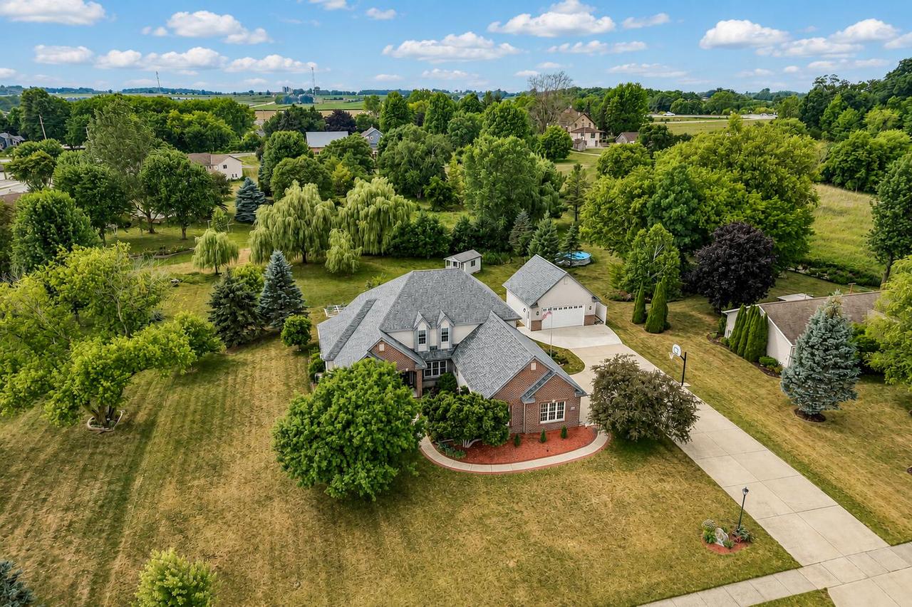 1815 Conrad St, Kewaskum, WI 53040