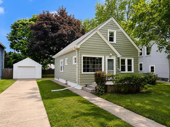 New Homes For Sale This Week That Attend Whitefish Bay High School: July 17th to July 23rd