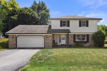1721 Wiese Ln, Mount Pleasant, WI 53406