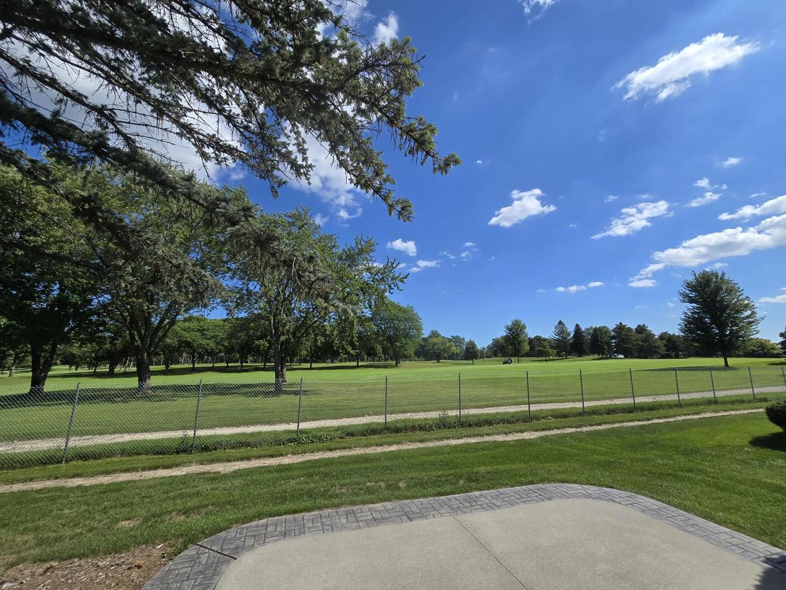 7436 W Tuckaway Creek, Franklin, WI 53132