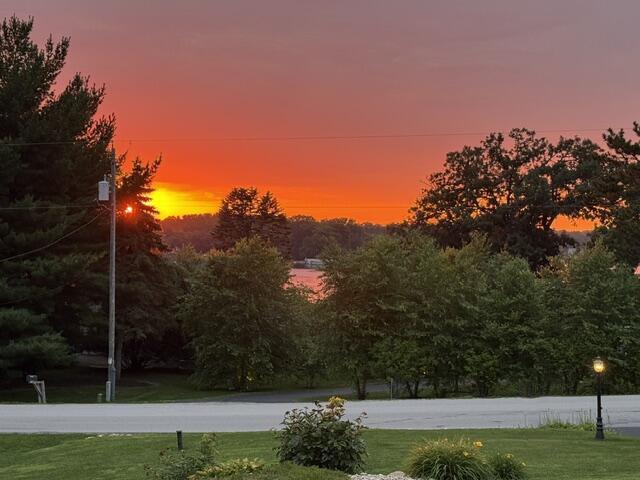W5247 Plantation Rd, Sugar Creek, WI 53121