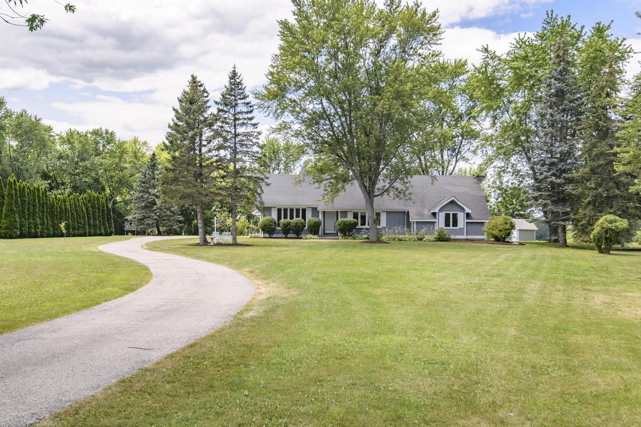 12012 47th Ave, Pleasant Prairie, WI 53158