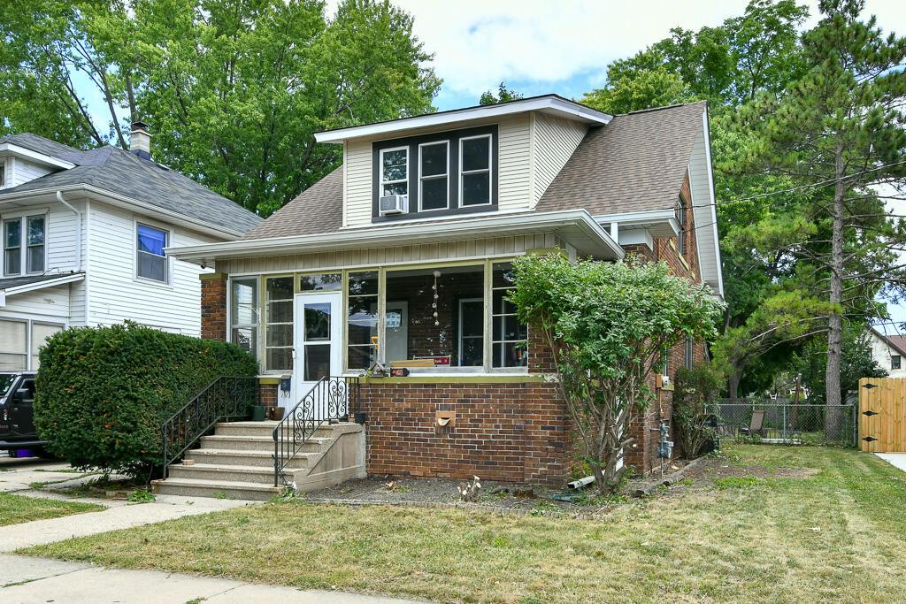 6735 27th Ave, Kenosha, WI 53143