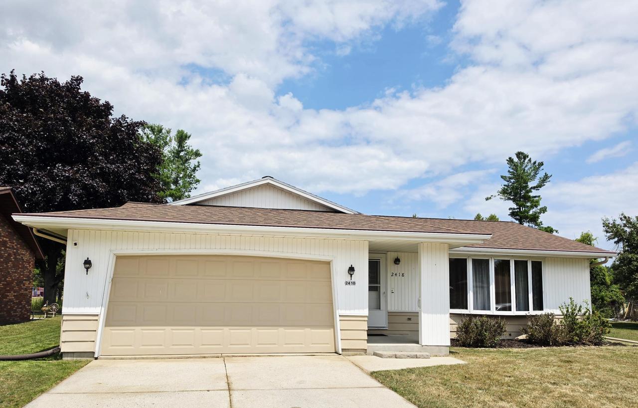 2418 Pershing Ave, Sheboygan, WI 53083