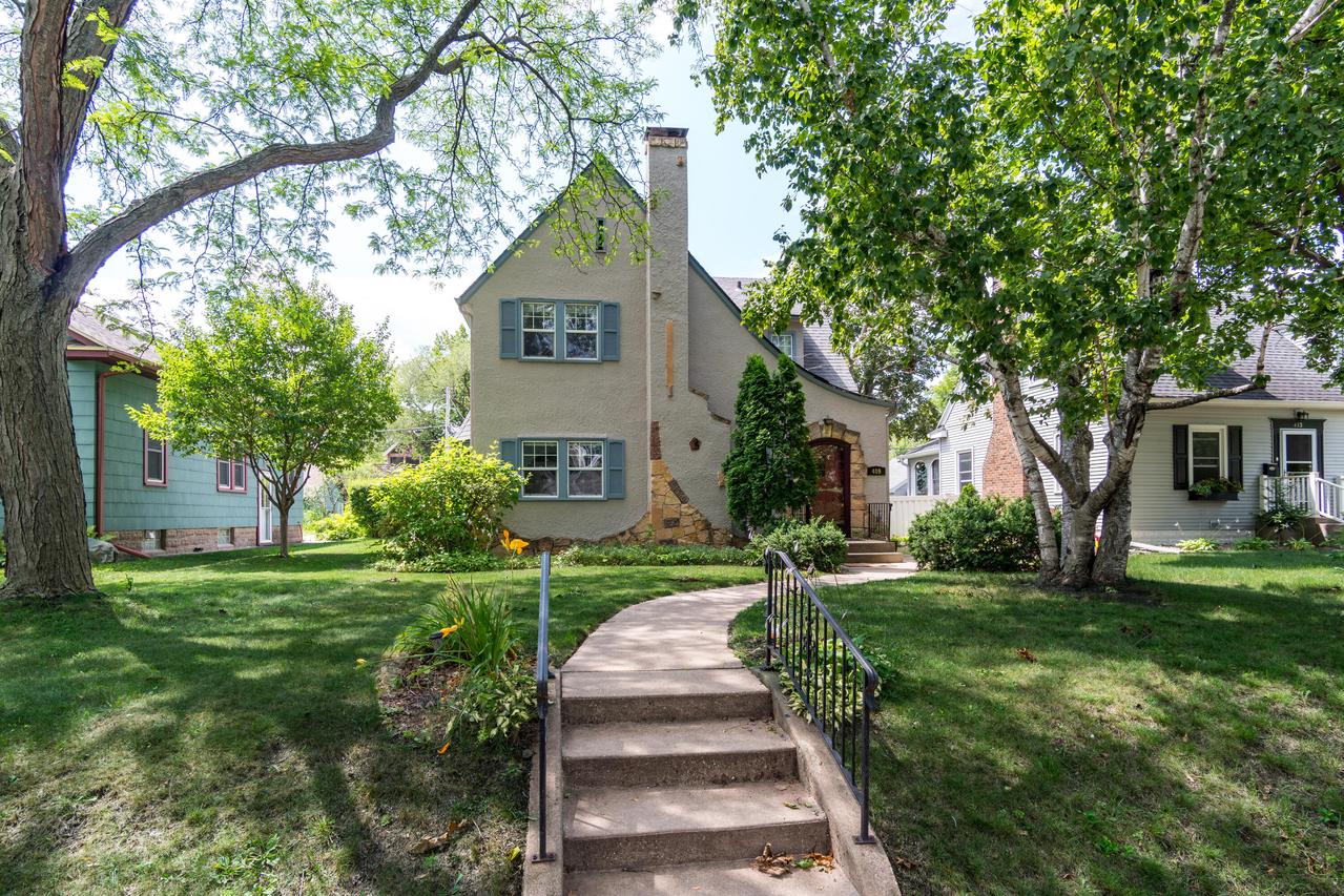 409 23rd St, La Crosse, WI 54601