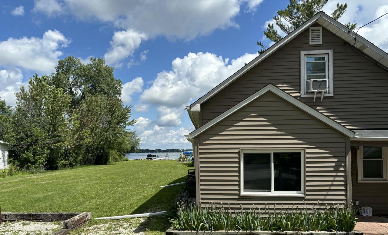 25324 S Wind Lake, Norway, WI 53185