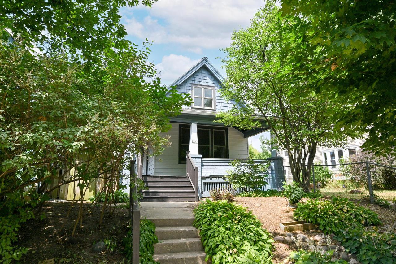 2525 N Pierce St, Milwaukee, WI 53212