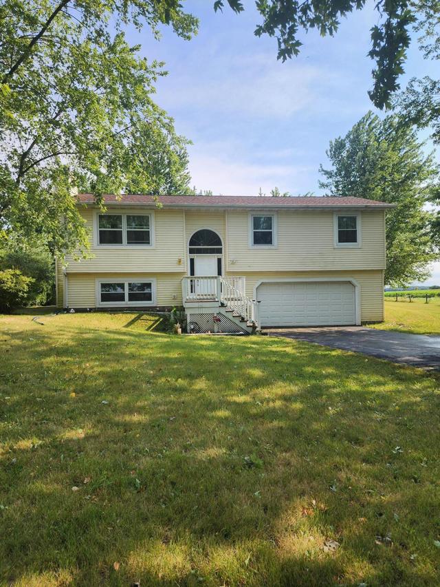 27109 1st St, Brighton, WI 53139
